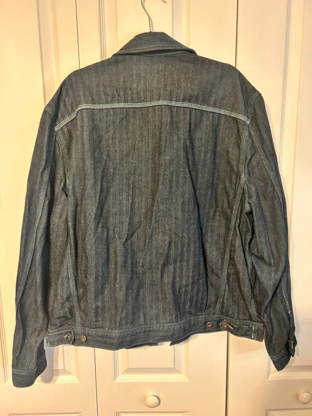 GUESS Premium Denim Mens XL Herringbone Denim Trucker Jacket Blue - Picture 3 of 10